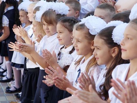 В Лопатино открыта новая современная школа на 1100 учеников